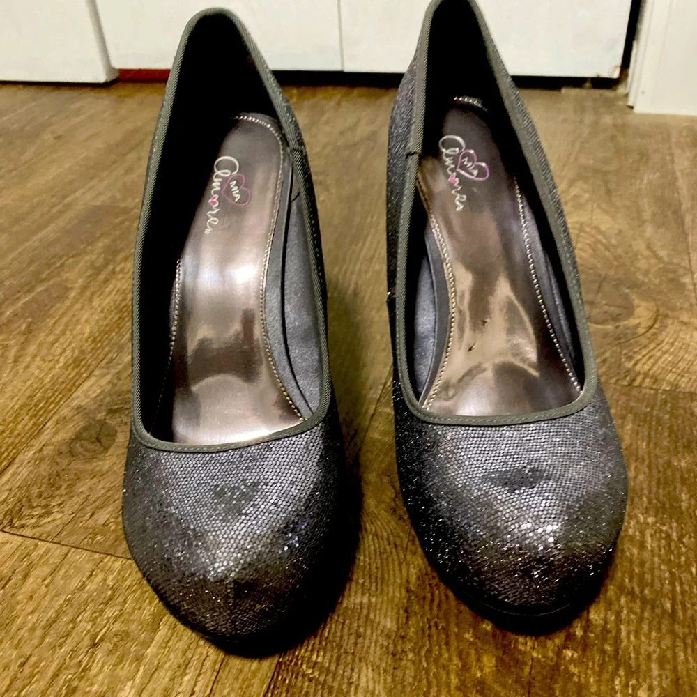 Wedges - Picture 1 of 3